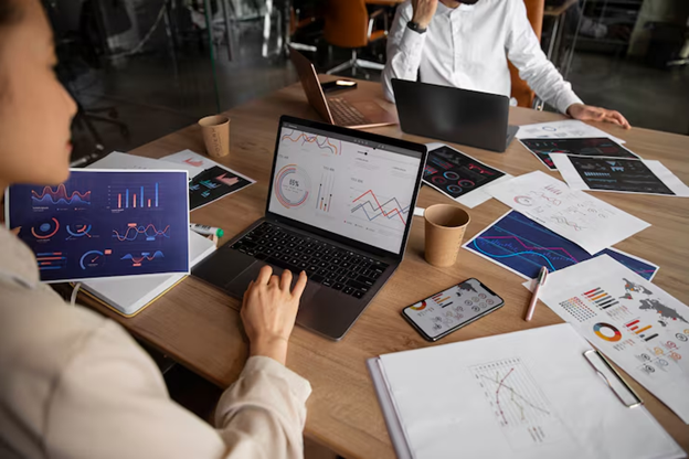 A Complete Guide to Choosing the Right Marketing Partner in Sharjah